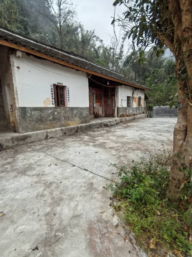 万峰林屋舍出租